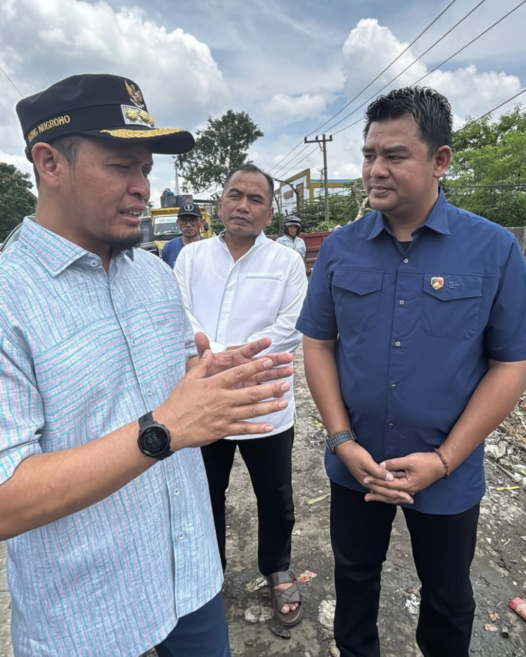 Gandeng Polresta, Wako Pekanbaru Pimpin Penutupan Sejumlah TPS Liar