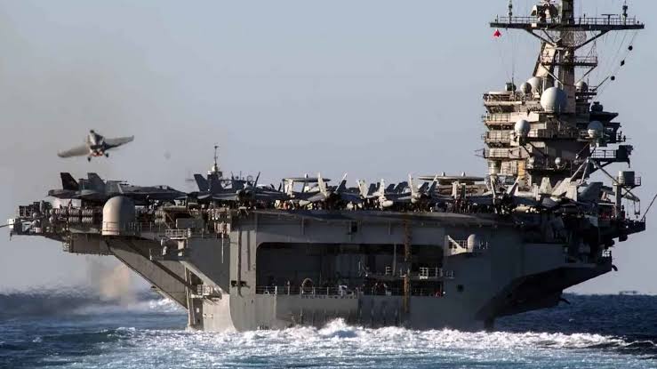 Houthi Jatuhkan Pesawat F-18 Milik Kapal Induk AS