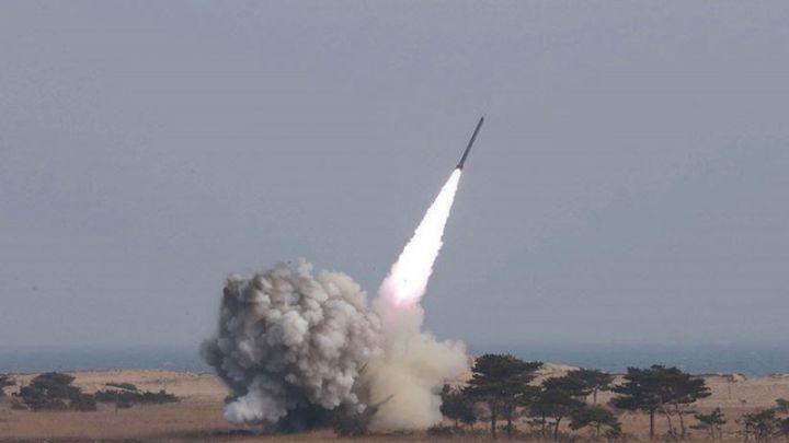 Houthi Luncurkan Rudal ke Israel