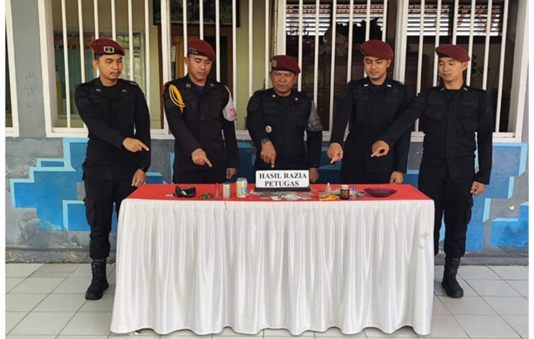 Kamar Hunian Lapas Selatpanjang Dirazia: Temukan Sendok Hingga Botol Kaca