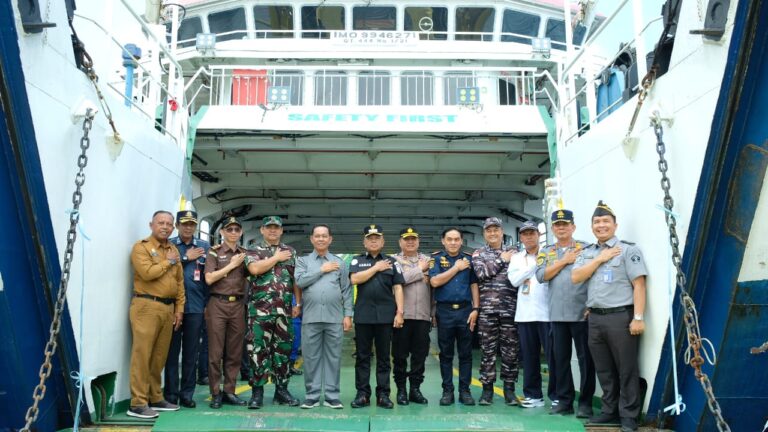 Kapal RoRo Rute Insit-Mengkapan Beroperasi: Pangkas Waktu Jadi 4 Jam
