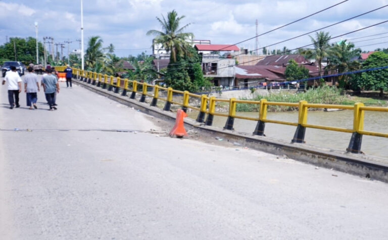 Pemkab Tunggu Perbaikan Jembatan Sei Rokan