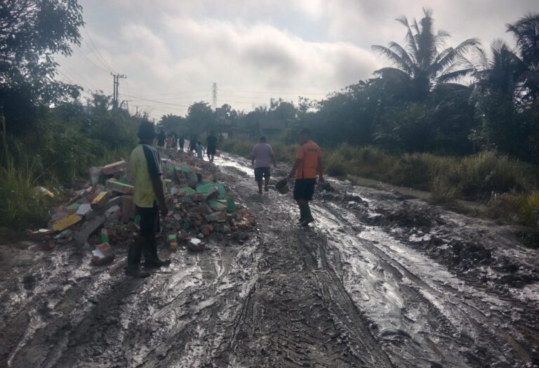 Pemko Pekanbaru Akan Turut Berkontribusi dalam Perbaikan Jalan Uka