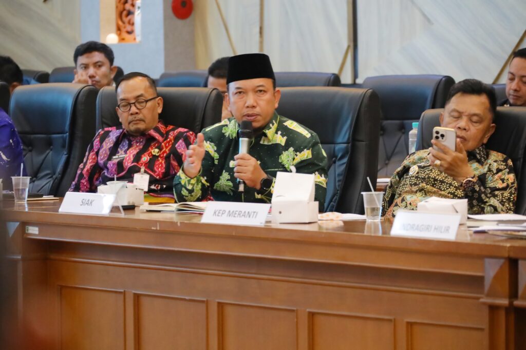 Rakor Bersama Gubri Wahid, Wabup Husni Usulkan Pembangunan Siak