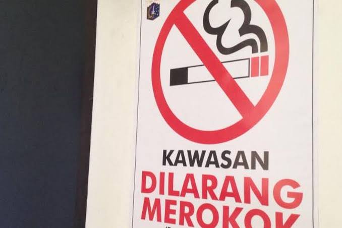 Terbitkan SE, Kini tak Sembarangan Merokok di Lingkungan Pemko Pekanbaru