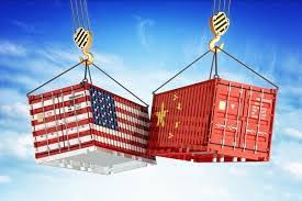 Trump Kembali Naikkan Tarif ke Cina Jadi 145 Persen