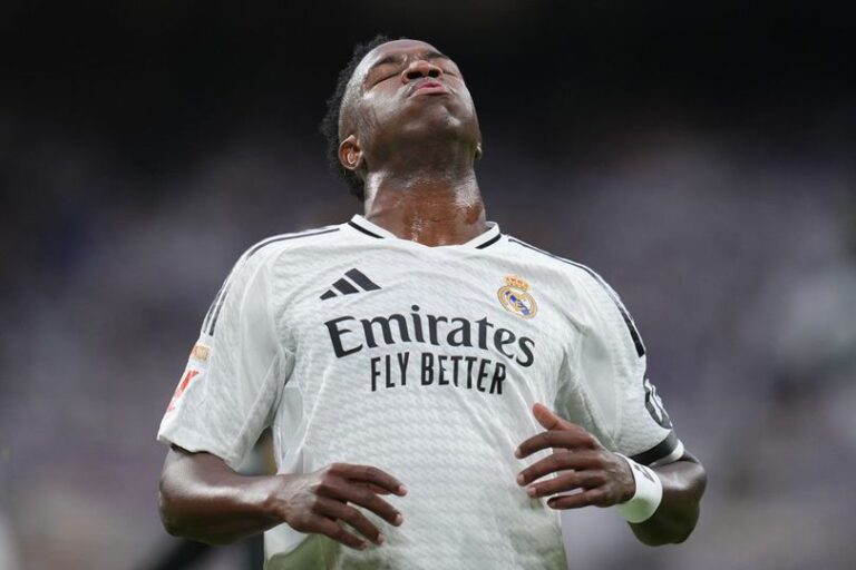 Tuan Rumah Real Madrid Dipermalukan Valencia dengan Skor 1-2