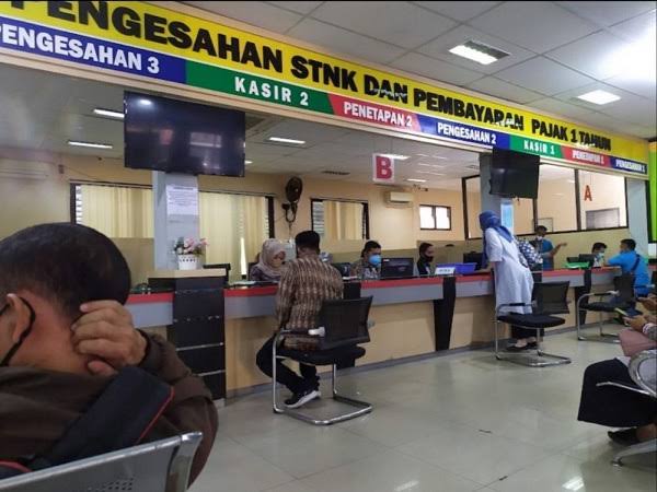 1,3 Miliar Dihimpun Bapenda Riau di Hari Pertama Pemutihan Pajak
