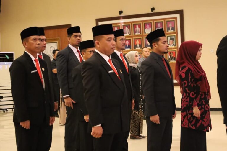 Dua Anggota Satpol PP Kampar Dilantikan Sebagai PPNS
