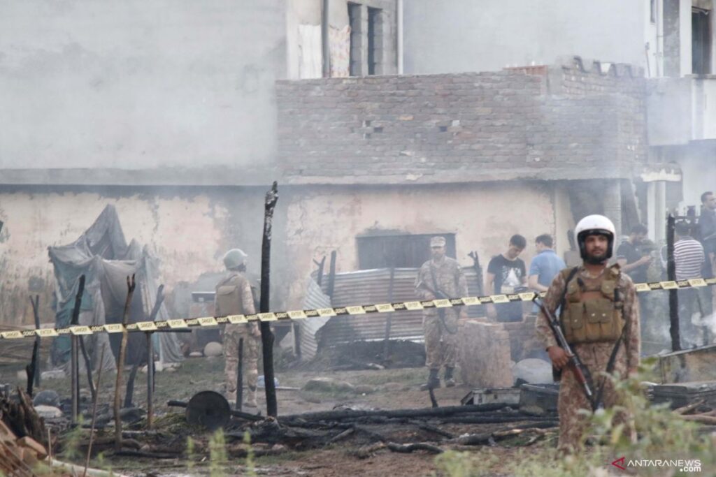 India-Pakistan Memanas, Serang Gudang Senjata