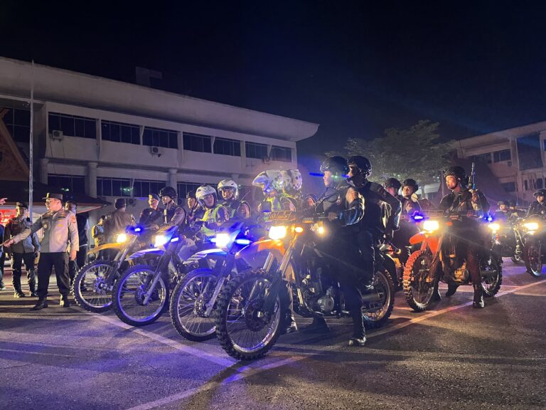 Patroli Skala Besar di Pekanbaru, Kapolda Irjen Herry: Tugas Pokok Menjaga Kamtibmas