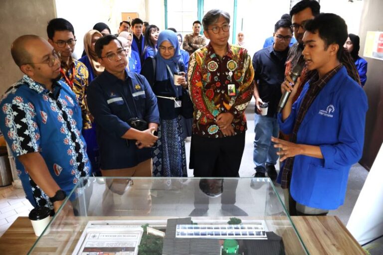 Aliyah dan Afyan: Dari Riau ke Jakarta, Meraih Mimpi dengan Beasiswa