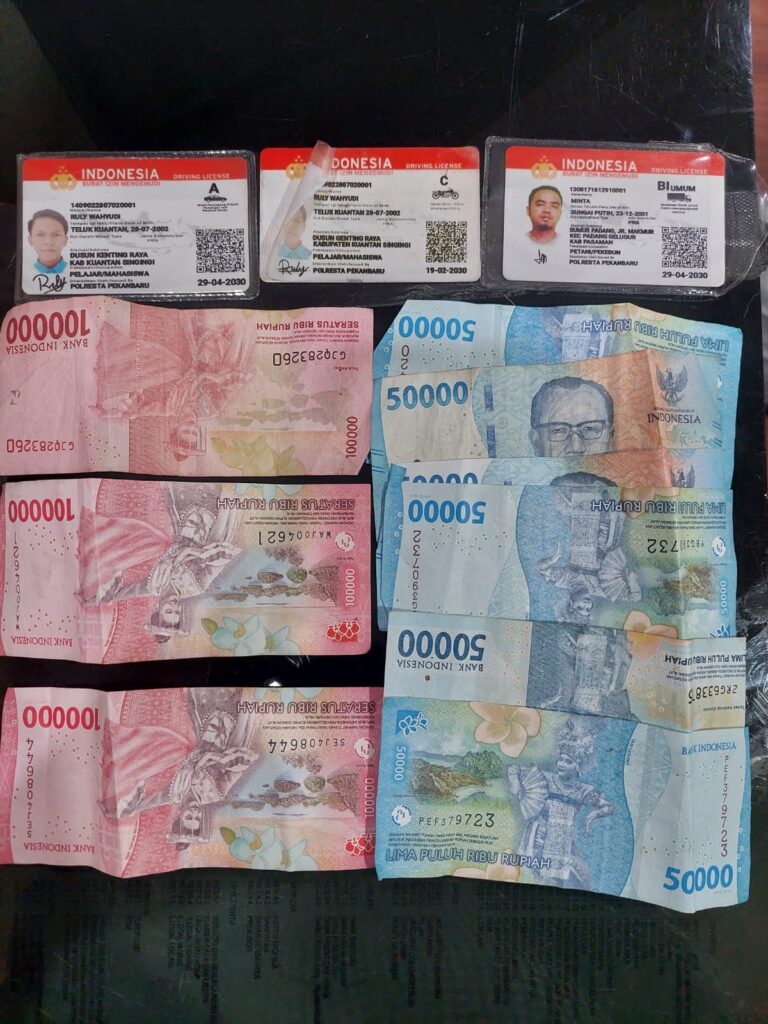 Dua Pemalsu SIM Diringkus Polresta Pekanbaru