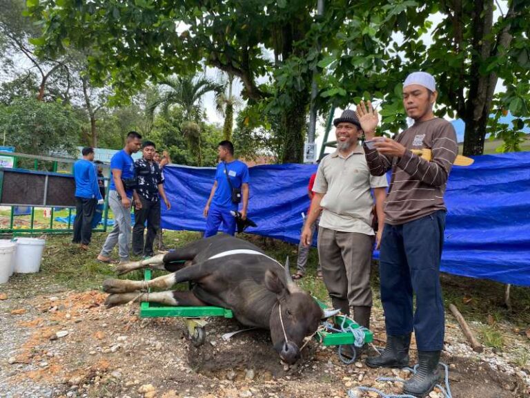 Karyawan RAPP Bagikan 10
