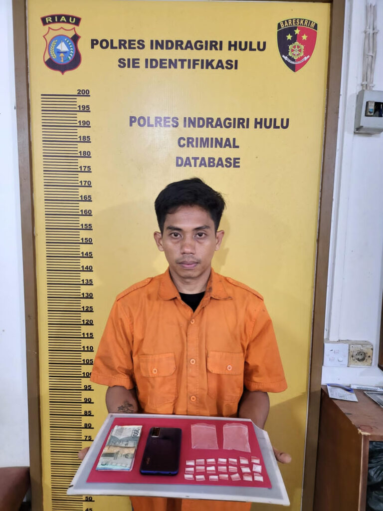 Pengedar di Batang Gansal Diringkus, Polisi Sita 21 Paket Sabu