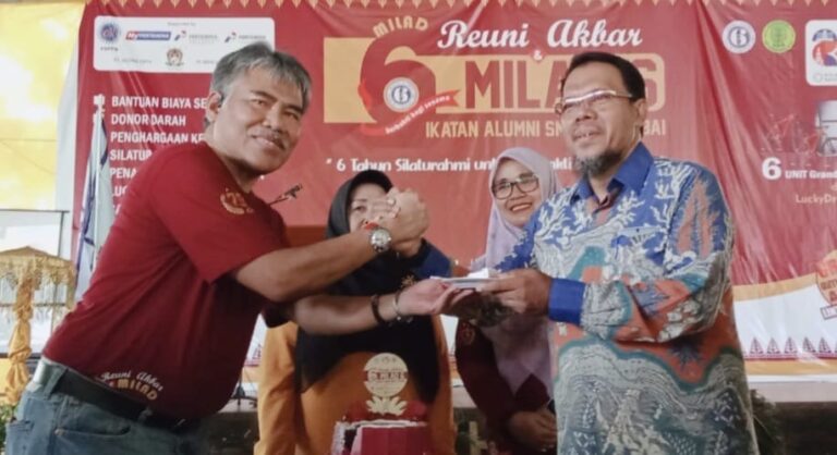 Reuni Akbar dan Milad ke-6 IKA SMPN 6 Pekanbaru: Wujud Silaturahmi dan Kepedulian Sosial