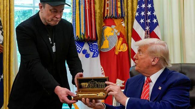Trump Peringatkan Elon Musk Jika Danai Kandidat Partai Demokrat