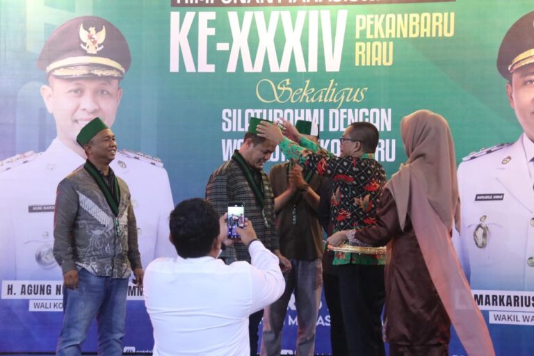 Wako Agung Diangkat Sebagai Anggota Kehormatan HMI