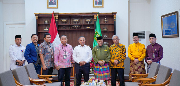 Politeknik Caltex Riau Audiensi dengan Gubernur Riau, Paparkan Perkembangan dari Masa ke Masa
